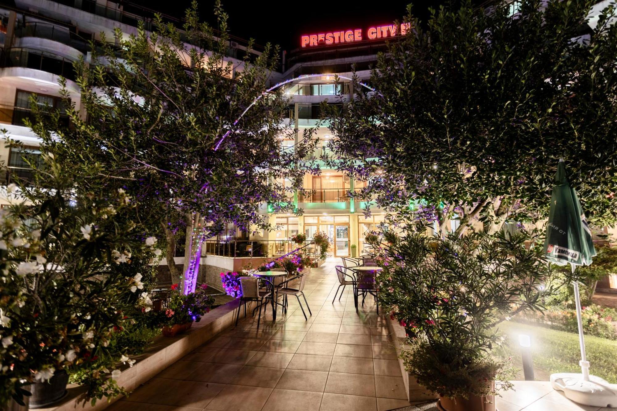 Aparthotel Hotel Prestige City II 프리모르스코 외부 사진
